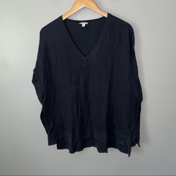Gap made with silk Vneck sweater - Picture 1 of 5